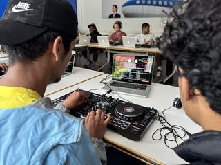 Feest met DJ Moana
